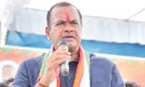 Will take up repairs to roads damaged by Montha rains on warfooting: Minister