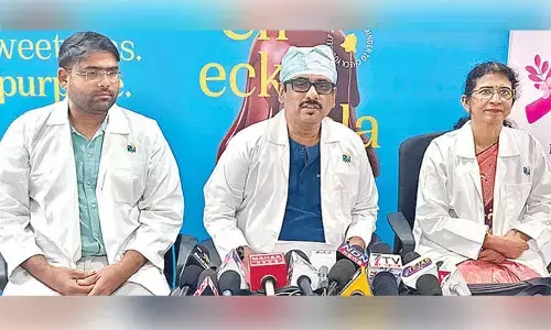 Apollo Hosp holds breast cancer awareness prog