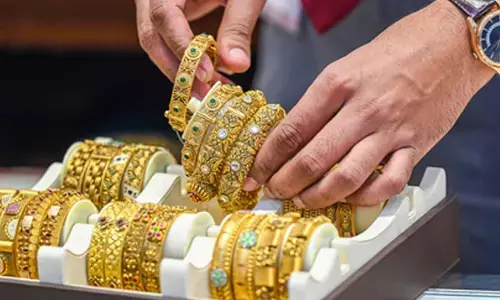 Gold, silver prices ease on MCX as dollar strengthens