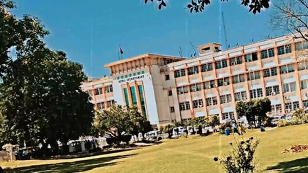 J&K govt actively considering regularisation of daily wagers, 800 vacant veterinary/fisheries posts being filled J&K govt actively considering regularisation of daily wagers, 800 vacant veterinary/fisheries posts being filled