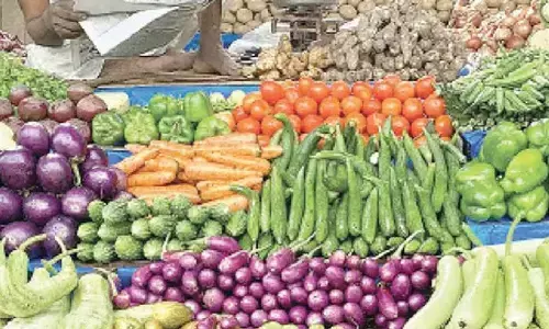 Unseasonal rains trigger vegetable price hike across K’taka