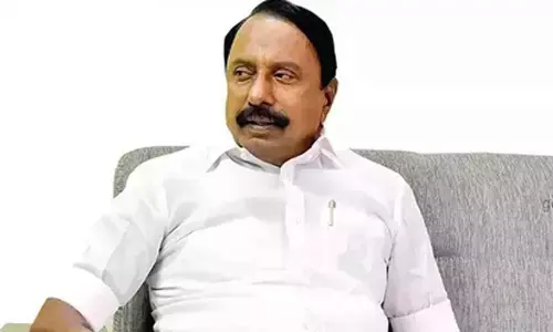 Sengottaiyan to explain his position after expulsion from AIADMK