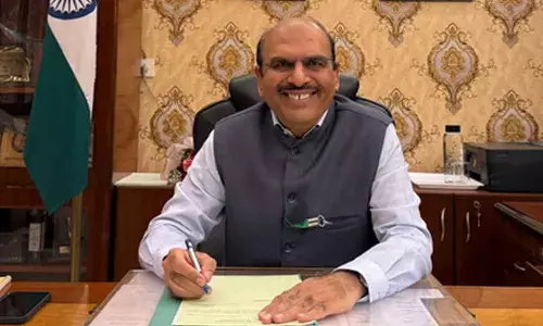 Raj Kumar Arora takes charge as Financial Advisor of Defence Services