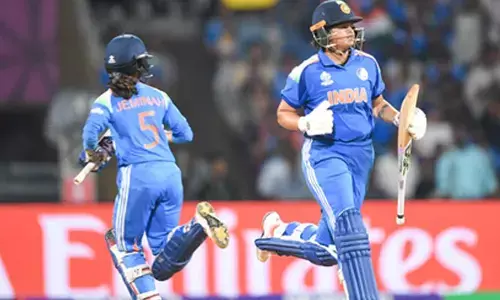 Womens World Cup: Shafali, Deepti hit fifties as India reach 298/7 against SA in final