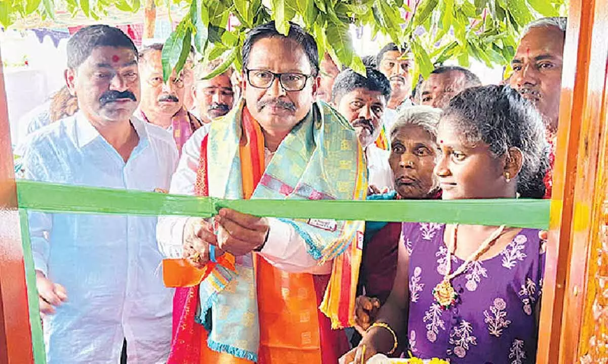 Yennam inaugurates a beneficiary’s house Yennam inaugurates a beneficiary’s house