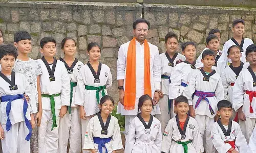 From park walks to political talks: Kishan courts Jubilee Hills voters