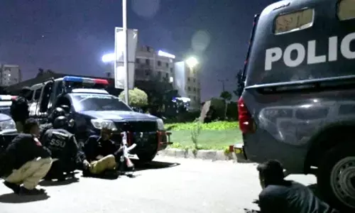 Pakistan: Six injured as gunmen target police vehicle in Khyber Pakhtunkhwa