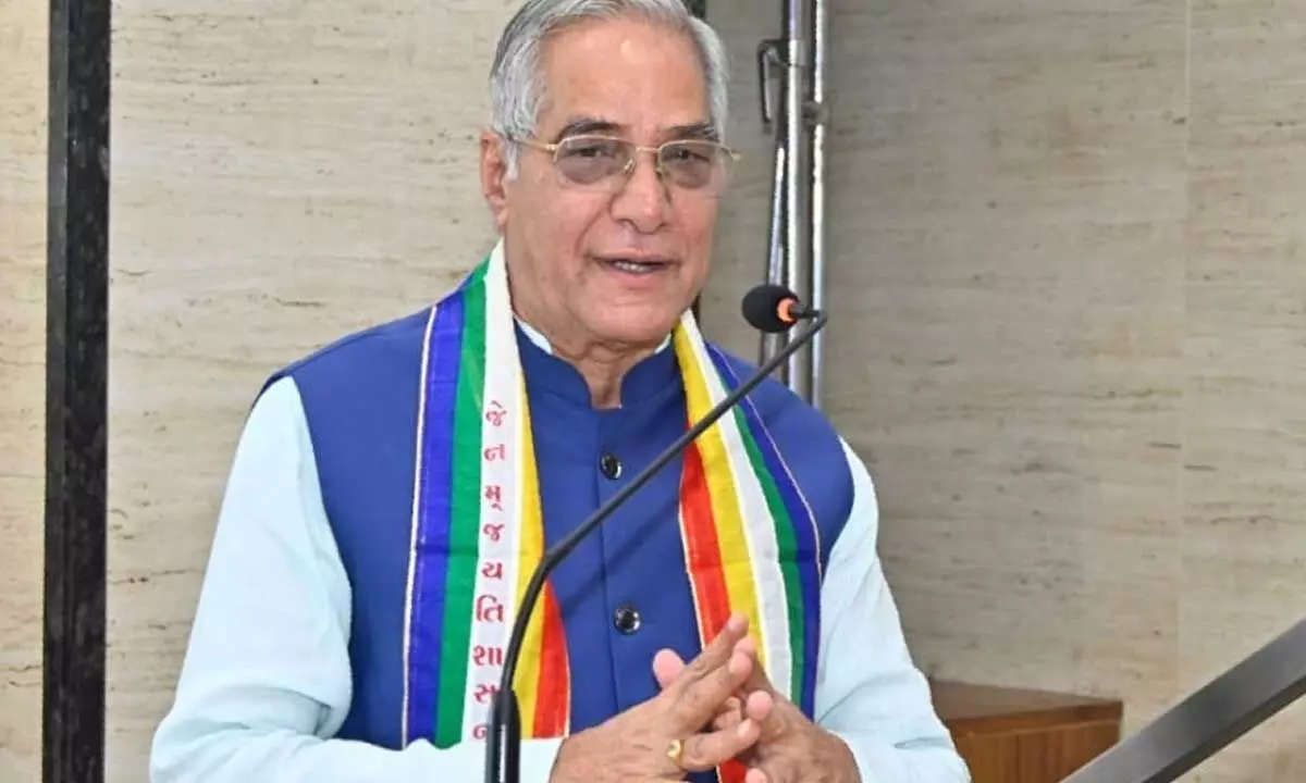 Karnataka controlled by two mediocre sons