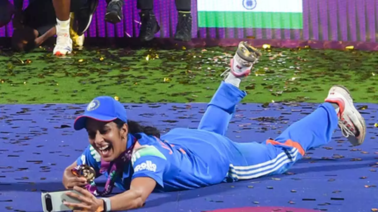 ‘Hope you are ready with your mic’: Jemimah invites Gavaskar for sing-along after latter’s promise ‘Hope you are ready with your mic’: Jemimah invites Gavaskar for sing-along after latter’s promise