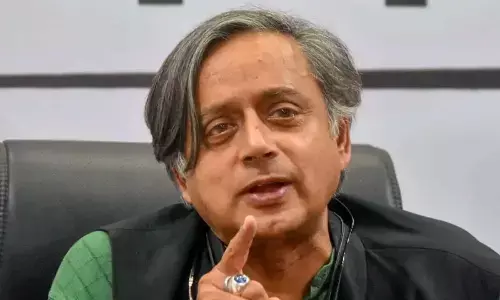Dynastic politics ‘grave threat’ to democracy: Shashi Tharoor