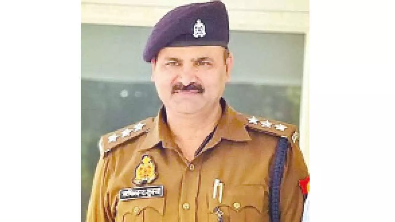 DSP suspended as SIT probe uncovers assets worth Rs 100 cr DSP suspended as SIT probe uncovers assets worth Rs 100 cr