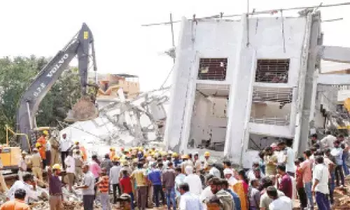 Engineers given weekly targets to demolish illegal buildings