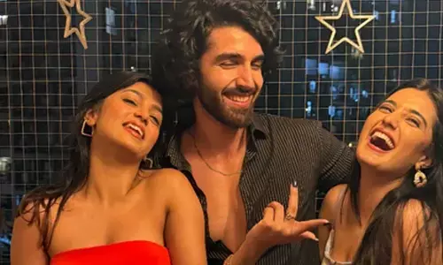 Pizza nights, chai breaks, laughter: Inside off-screen bond of ‘Jaane Anjaane Hum Mile’ cast Pizza nights, chai breaks, laughter: Inside off-screen bond of ‘Jaane Anjaane Hum Mile’ cast