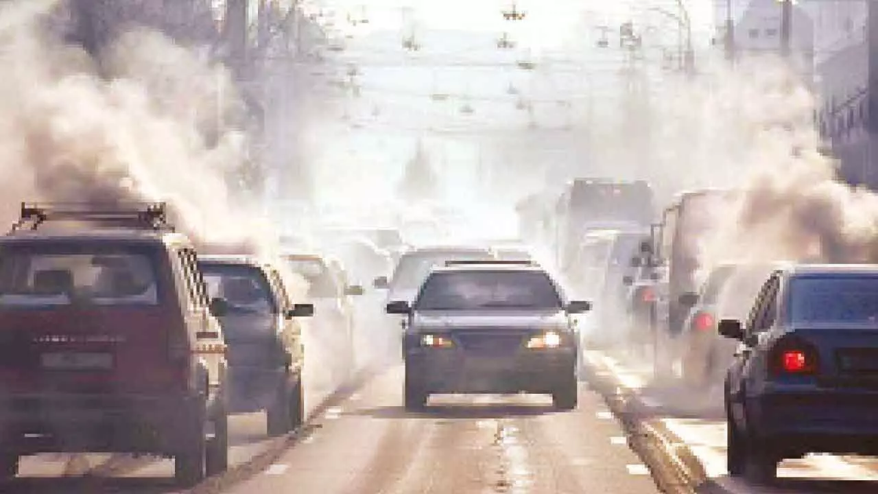 Over 20K challans issued as GRAP-2 enforced to tackle pollution Over 20K challans issued as GRAP-2 enforced to tackle pollution