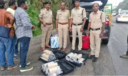 Ah! Pahadi Shareef turns into a haven for liquor smuggling!