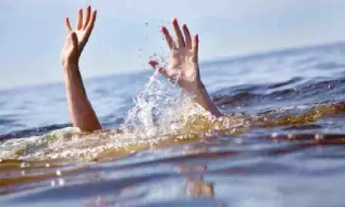 Body of girl feared drowned in boat capsize, fished out