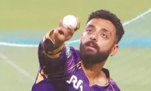 Difficult to read mystery spinner Varun: Short Difficult to read mystery spinner Varun: Short