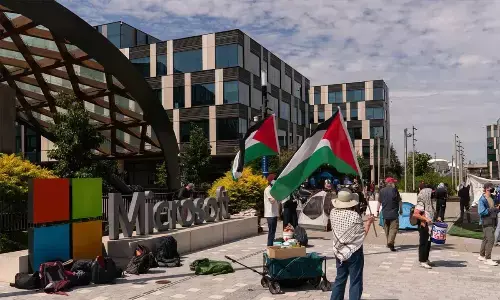 Microsoft Empowers Employees to Report Tech Misuse Amid Israel Controversy Microsoft Empowers Employees to Report Tech Misuse Amid Israel Controversy