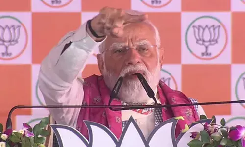 PM Modi targets Mahagathbandhan, calls 1990-2005 zero development era