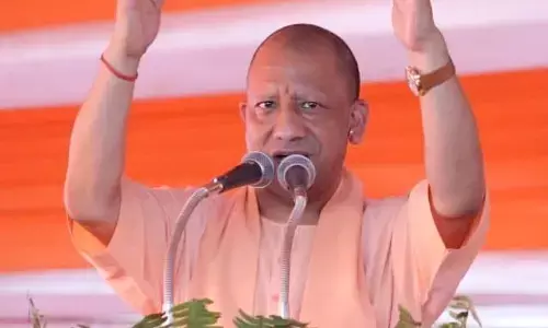 Bihar Assembly Elections    Beware of those who loot animal fodder and grab land: CM Yogi
