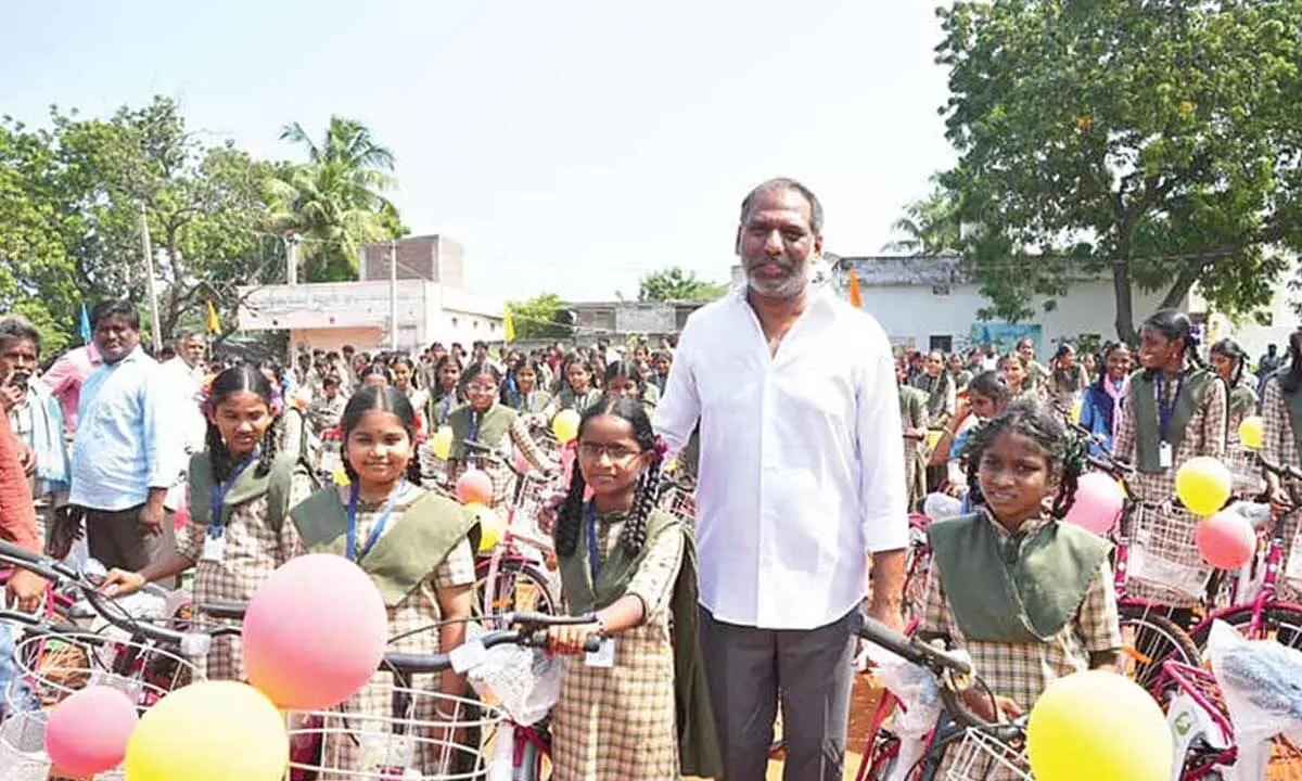 Gottipati distributes bicycles to students Gottipati distributes bicycles to students