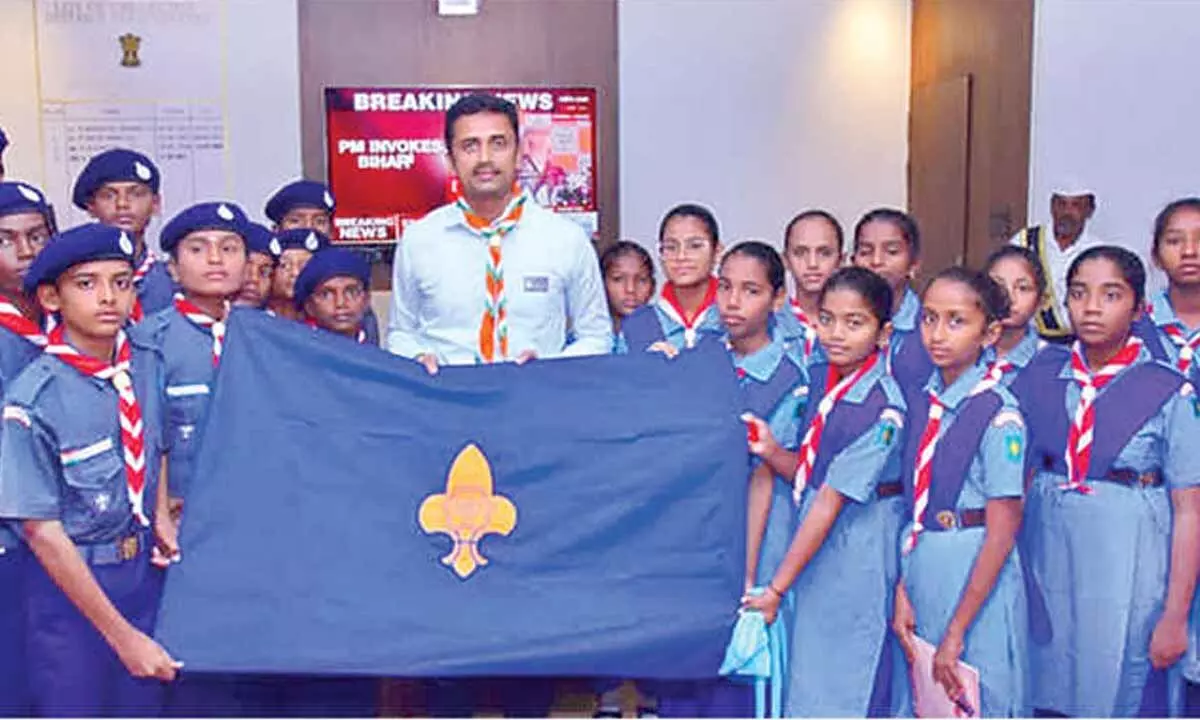 Collector stresses need to instil patriotism, discipline among students Collector stresses need to instil patriotism, discipline among students