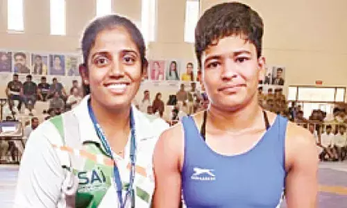 Wrestler Geetha Pahelwan felicitated Wrestler Geetha Pahelwan felicitated