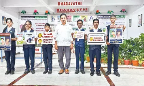 Students educated on responsible mobile usage