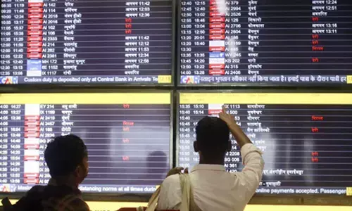 Delhi Airport flight operations disrupted as ATC glitch hits over 400 flights
