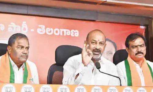 Bandi alleges Revanth–KTR split Gopinath’s assets