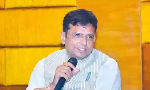 Sridhar Babu counters oppn attack, bats for Cong victory