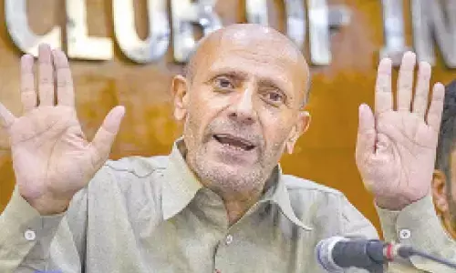 Plea challenging travel cost to attend Parliament: Delhi HC delivers split verdict on Rashid’s plea