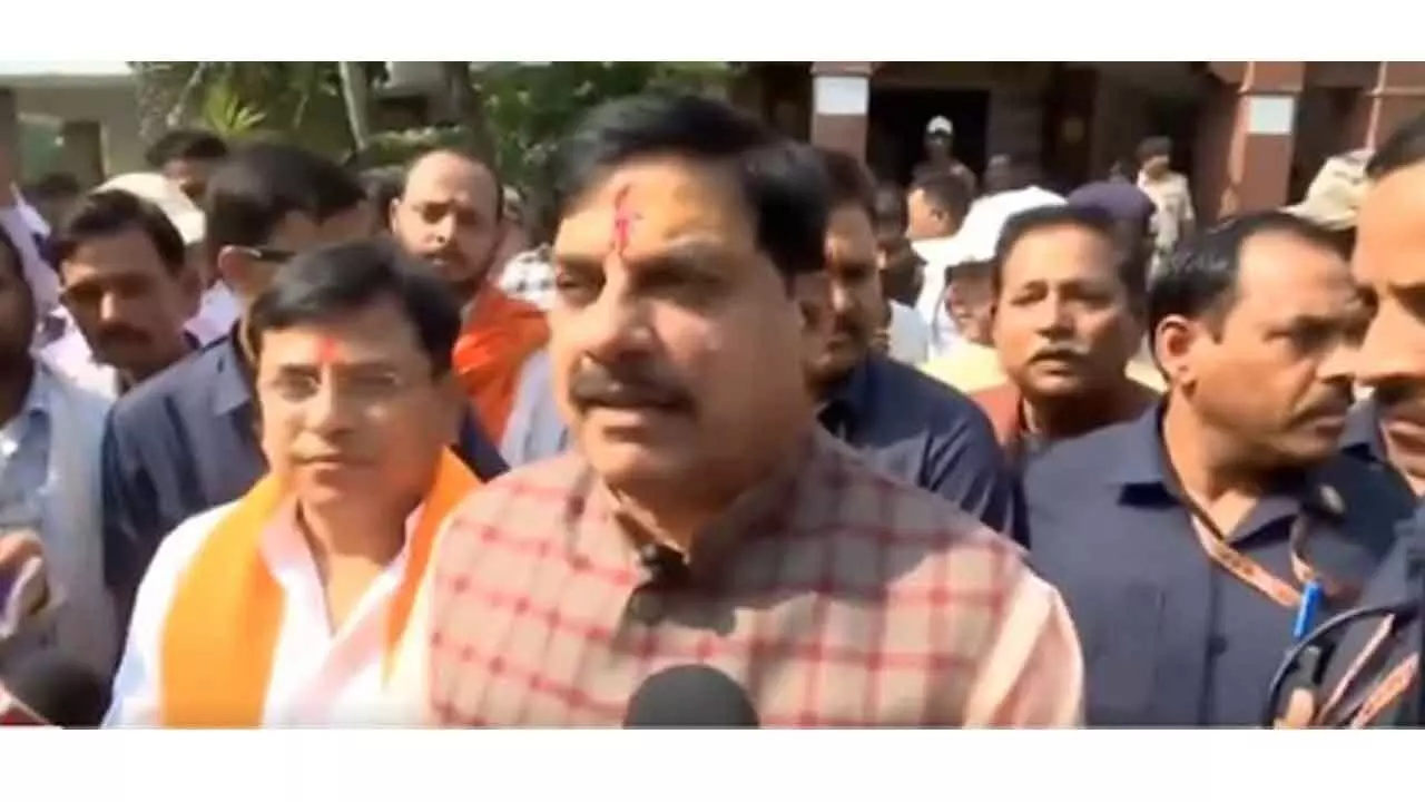 MP CM Yadav seeks Goddess Sitas blessings in Sitamarhi; predicts NDA victory in Bihar MP CM Yadav seeks Goddess Sitas blessings in Sitamarhi; predicts NDA victory in Bihar