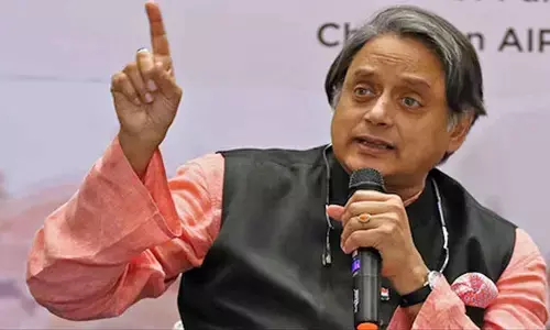 Tharoor Defends His Praise For Advani, Cites Nehru And Indira To Urge Fair Judgement