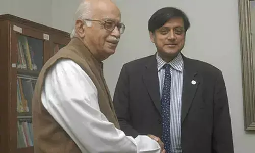 Speaks for himself: Congress distances itself from Tharoor’s praise for L.K. Advani