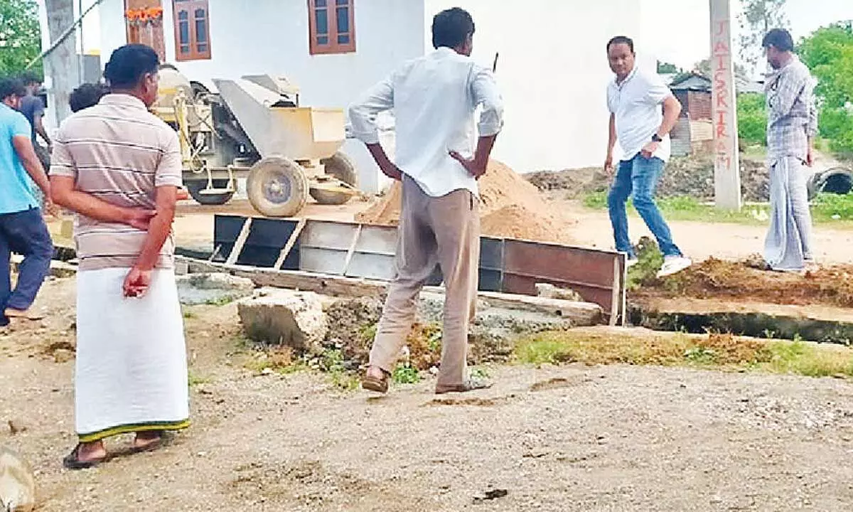 Immersed in social service and community bonding