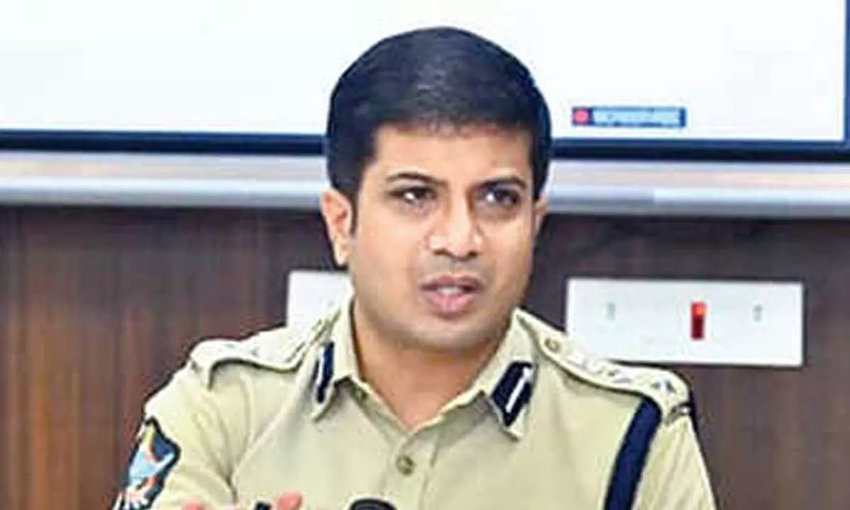 ‘Be alert against online trading and investment scams’