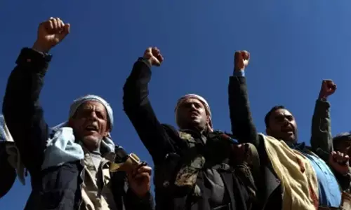 Yemens Houthis vow to resume striking Israel if Gaza ceasefire collapses