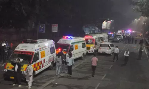 Red Fort Blast: Rahul, Priyanka, Mamata Banerjee express shock, extend condolences to bereaved families