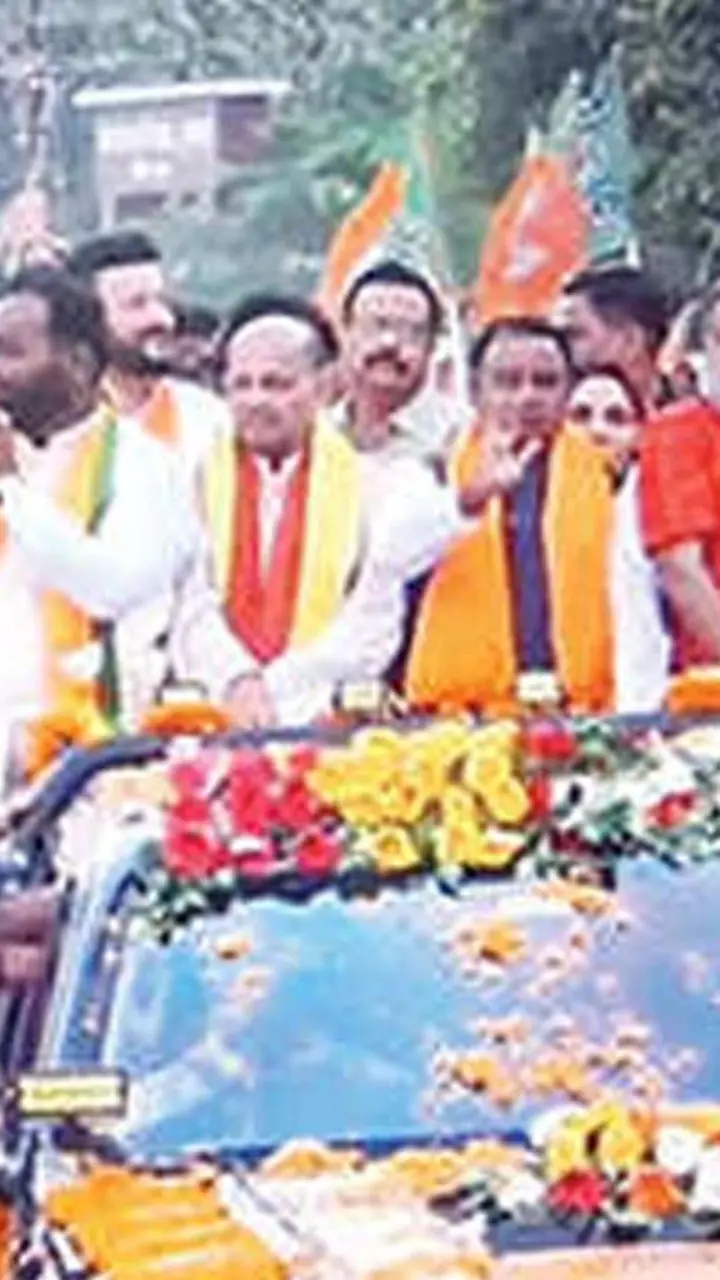 Majhi calls BJD a ‘sinking boat’ Majhi calls BJD a ‘sinking boat’