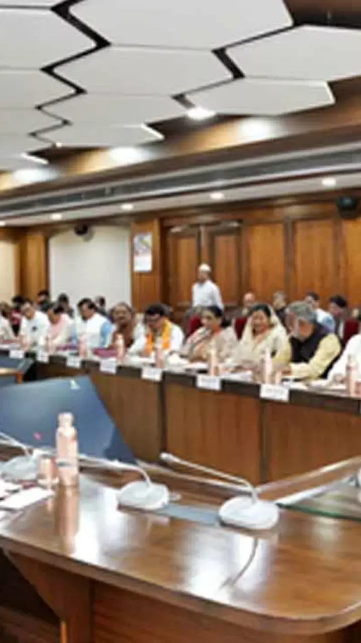 MP govt to pay Rs 300 crore price difference to soya farmers on Nov 13 MP govt to pay Rs 300 crore price difference to soya farmers on Nov 13