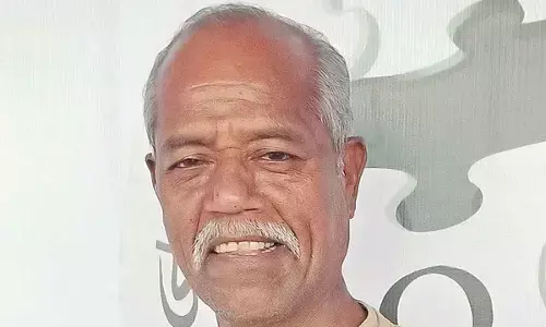 Revanth seeks Padma honour for Ande Sri