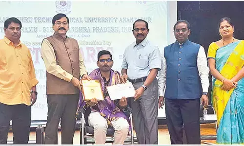 Ananthalakshmi College student receives best NSS volunteer award