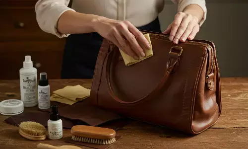 Simple Ways to Restore Your Leather Bag’s Beauty and Strength This Winter