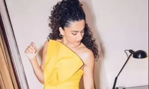 Taapsee’s sunny yellow look sets the internet abuzz Taapsee’s sunny yellow look sets the internet abuzz
