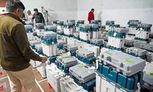 Bihar polls: Tension in Rohtas as Grand Alliance candidates protest outside strong room