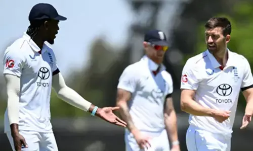 Wood raises fitness concerns ahead of Ashes opener, to undergo scans for hamstring stiffness