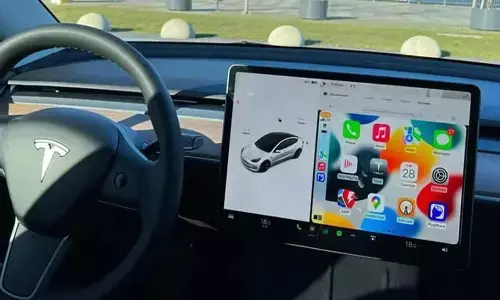 Tesla Set for Surprise U-Turn as Apple CarPlay Nears Launch Tesla Set for Surprise U-Turn as Apple CarPlay Nears Launch
