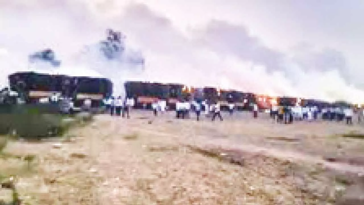 Sugarcane-laden tractors set ablaze, CM orders probe Sugarcane-laden tractors set ablaze, CM orders probe