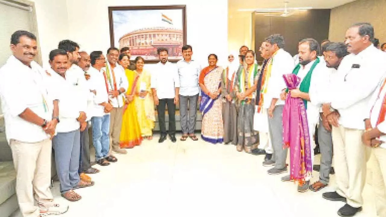 JH bypoll: Leaders from Warangal congratulate CM on Cong’s victory